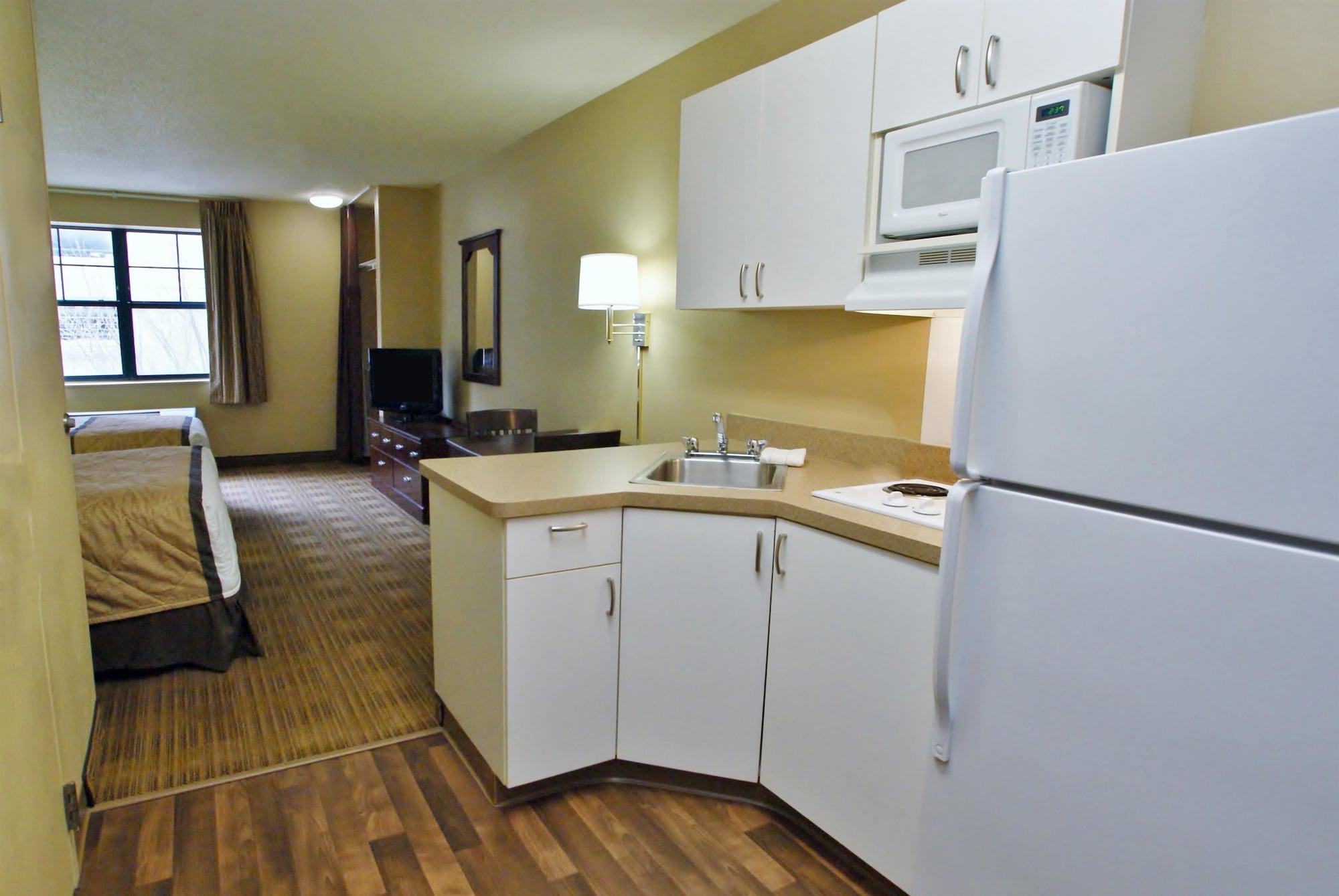 Extended Stay America Suites - Orange County - John Wayne Airport Newport Beach Exterior photo