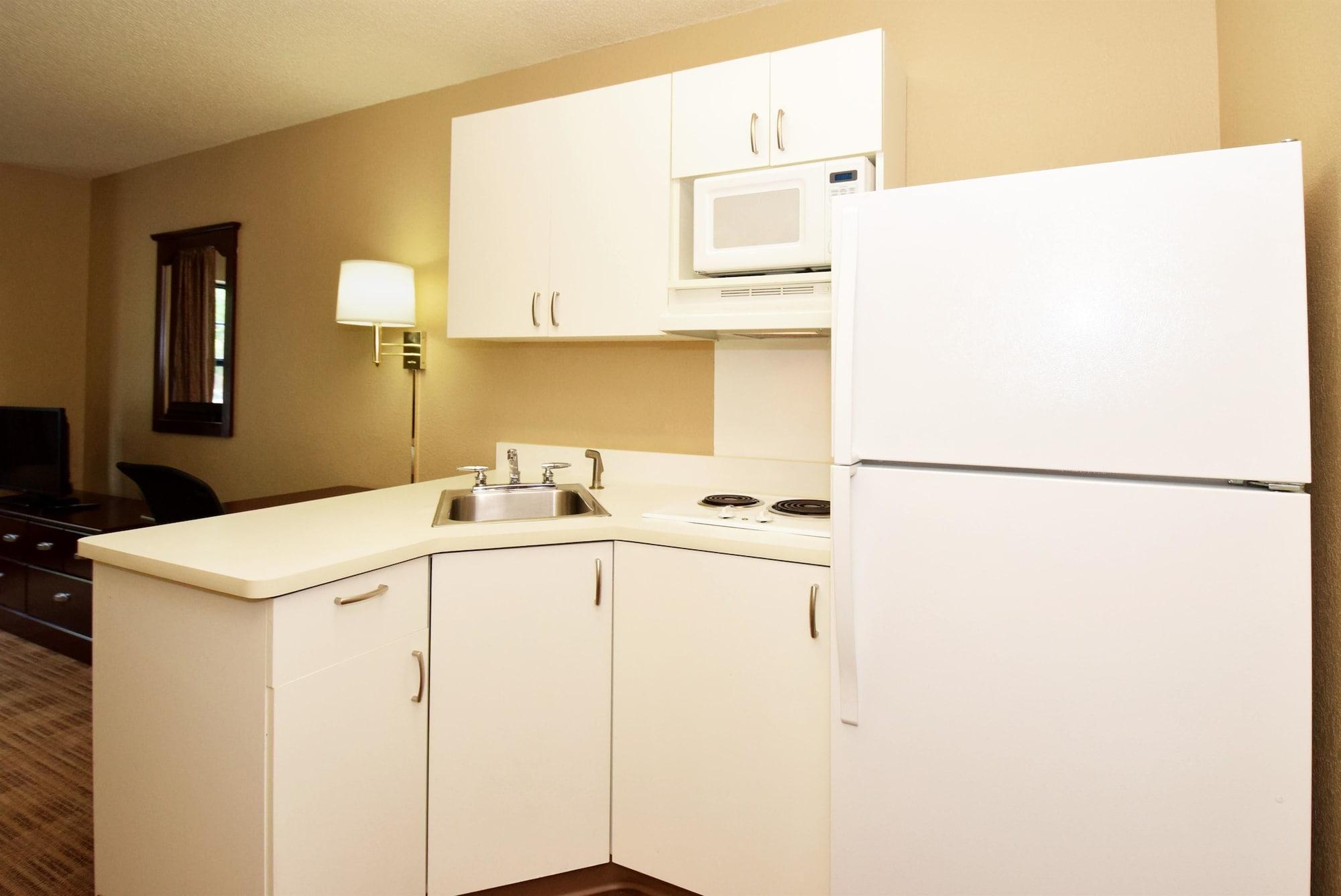 Extended Stay America Suites - Orange County - John Wayne Airport Newport Beach Exterior photo